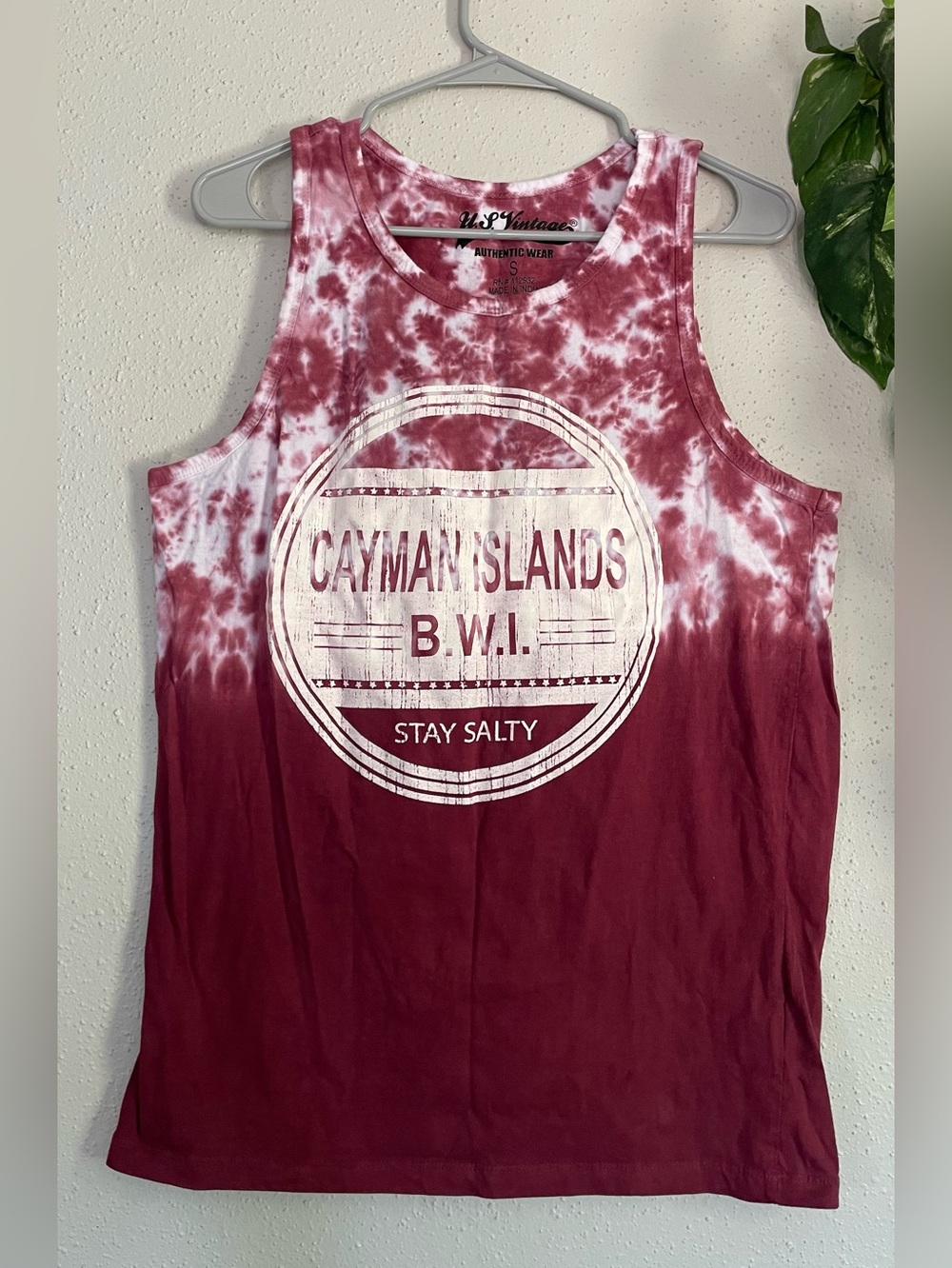 U.S. Vintage Tank Tie Dye Burgundy Cayman Islands Stay Salty Graphic S